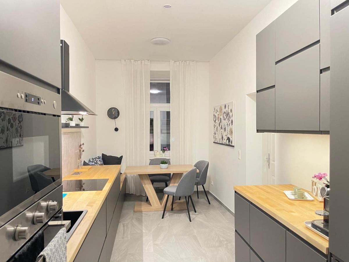 Big Apartment Viena Exterior foto